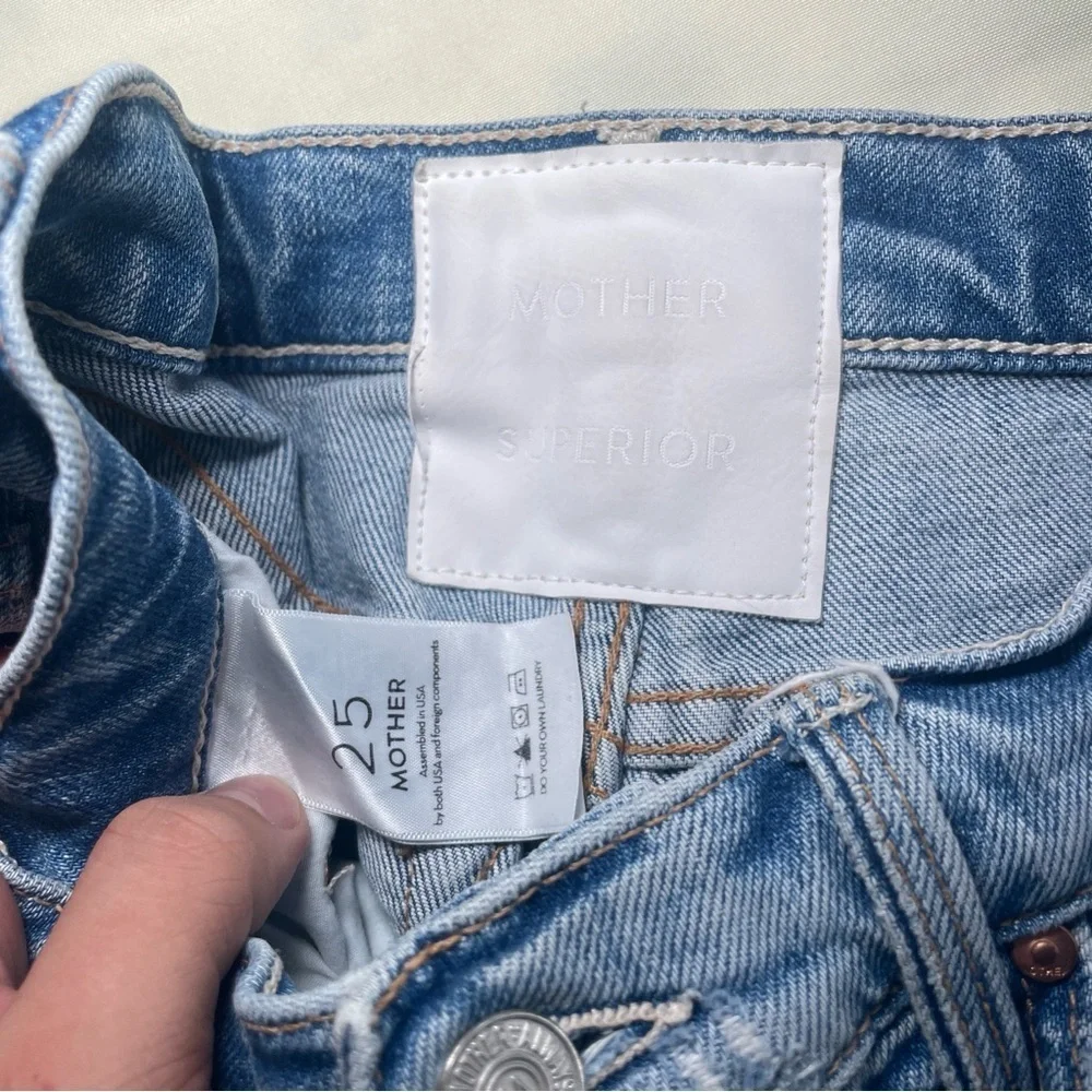 MOTHER- The Tomcat Distressed Jeans in Light Wash The Confession Size 25